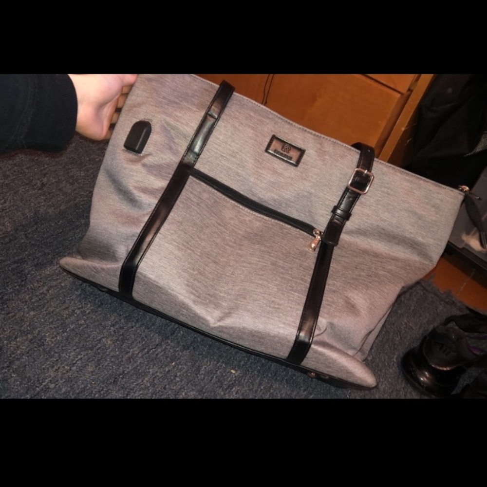 Bag - Picture 2 of 6